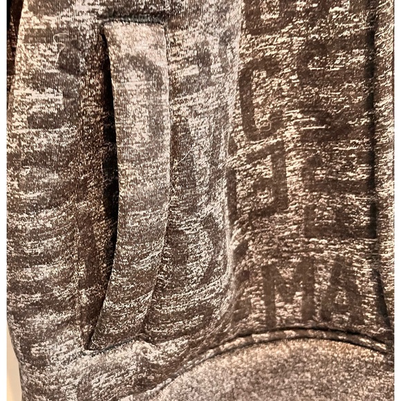 Marc Ecko - Men’s Medium - Fuzzy Black & Grey Hoodie - - Picture 14 of 16